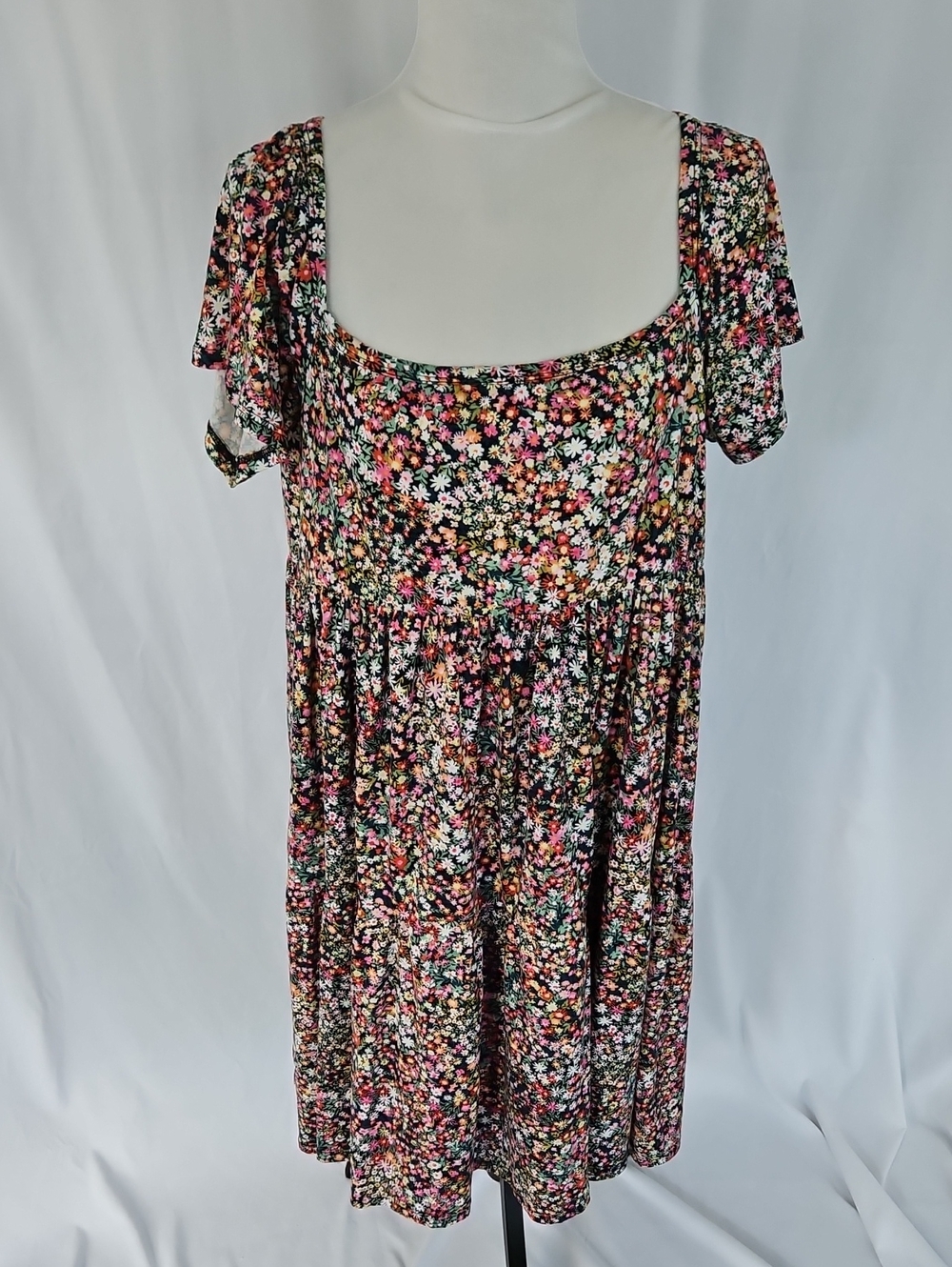 Blakely Floral Short-Sleeve Maxi Dress Size XL